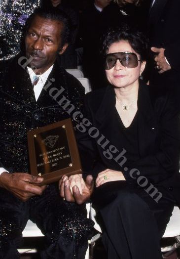Chuck Berry, Yoko Ono, 1988 NYC.jpg